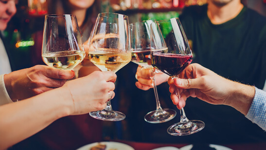 ami-fete-vin-wybrecht-soirees